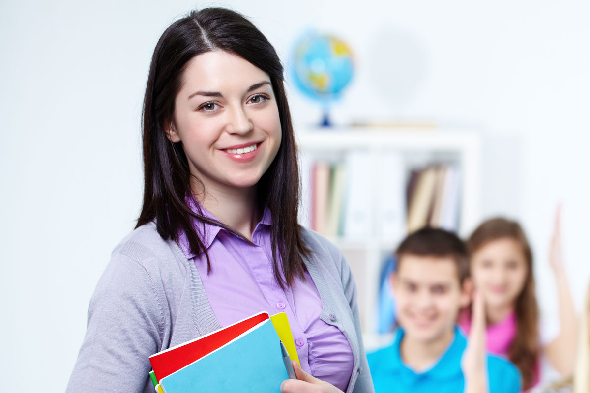 Get Job Offers From The Top Montessori Schools With The Right Training!